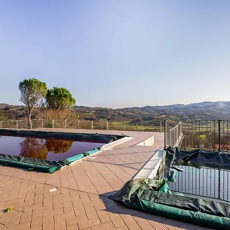 Mansion In With Pool & Garden