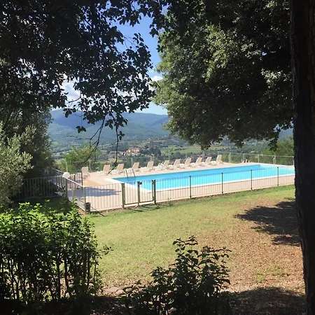 Dom wakacyjny Mansion In With Pool & Garden